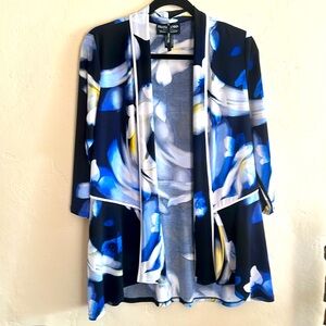 Frank Lyman open top.  Only worn one time.